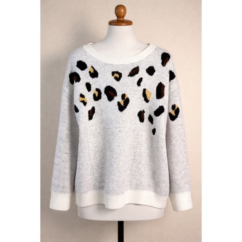 Naptics Women's Leopard Print Sweater Long Sleeve Crew Neck Gray